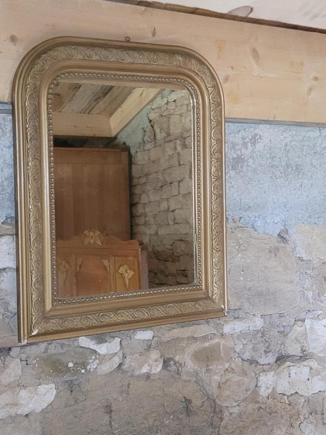 Nuit Insolite, Chambre Au Dessus D'Une Etable La Chapelle-Themer Exteriér fotografie